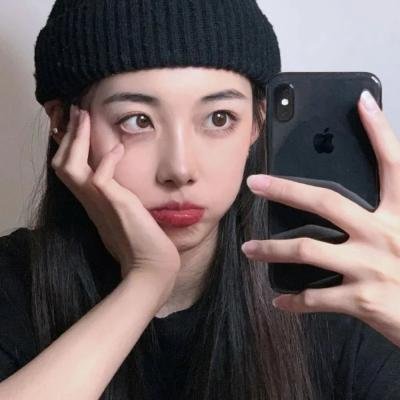 夭寿了她老公儿子是凤凰